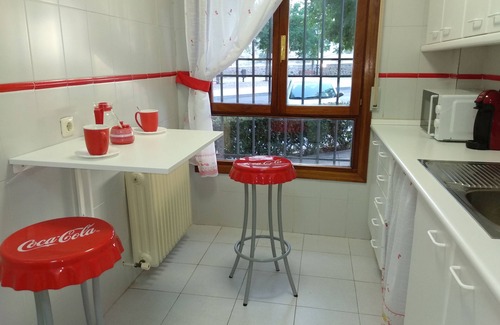 Toledo City Center Apartment | "El Balcón del Tajo". Historical Center. Parking. Puy du Fou