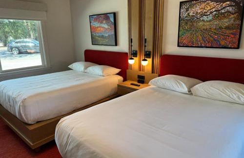 St. Helena Hotel | El Bonita Motel