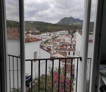 Ubrique Apartment | EL BOTIJO Las puertitas rojas