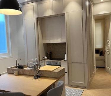 Malasana Apartment | El Botones - Nuevo Apartamento de Diseño Barco