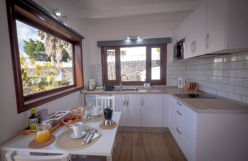 San Bartolome House | EL CABEZO VOLCANIC HOUSE