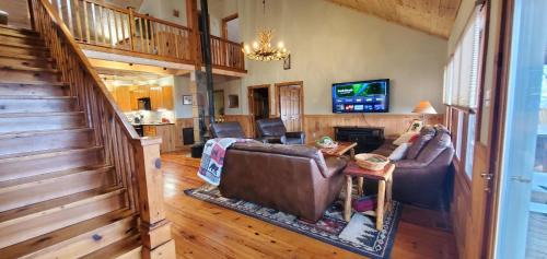 West Jefferson House | El Cabitan
