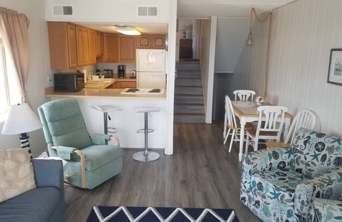 Ocean City Condo | El Capitan Ocean Front - 2 BR/2BA 4th Street ON the Boardwalk! Linens Included!