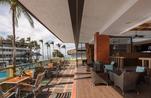 Zona Dorada Condo | El Cid El Moro Mazatlán Beautiful 2 Bedroom/3 Bath Sleeps 8