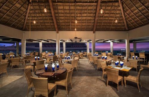 Cozumel Resort | El Cid La Ceiba Beach