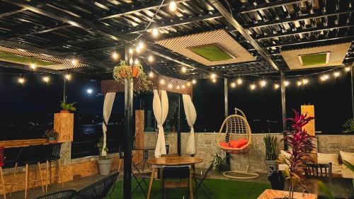 San Pedro La Laguna Hotel | El Delfin Hotel y Restaurante