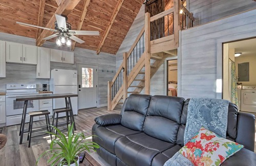 El Dorado Springs Cabin | El Dorado Springs Cabin: Near Trails & Parks!