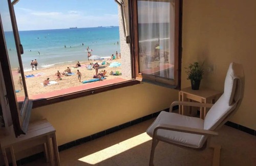 Tarragona Apartment | El Faro Apartaments Platja Llarga - Las Salinas