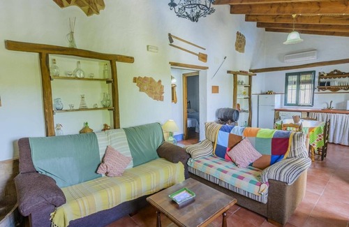 El Bosque Villa | El Garrotal - El Vino El Bosque by Ruralidays