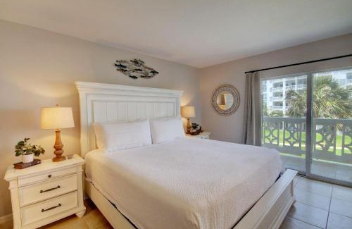 Foley Apartment | El Matador 339 - FREE ACTIVITIES! Your stay includes $761.00 in complimentary activities.