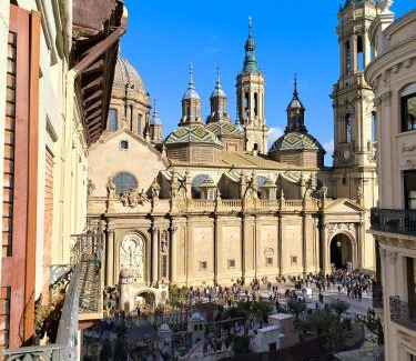 Zaragoza Old Town Apartment | El Mirador de Alfonso I by Alogest