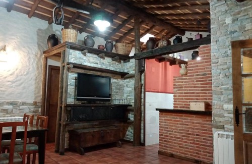 Sequeros Apartment | EL MOLINO