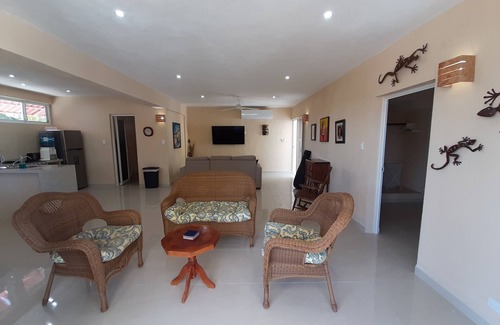 Chelem Apartment | El Paraiso de Capitan Fernando Condominio 2 Sala Doble