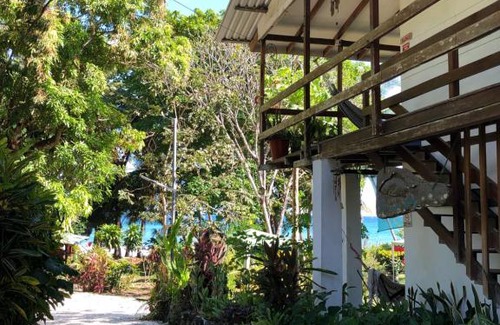 Montezuma Hotel | El Pargo Feliz