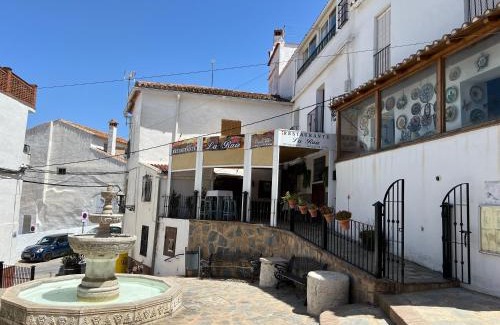 Gaucin Apartment | El Patio De Catalina
