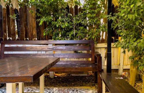 Al Rehab Apartment | El Rehab Cozy hideout khan with garden oasis and king bed