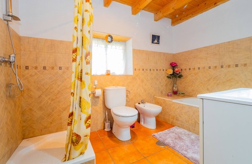Coin Cottage | El Retiro Rural House Gallery / private pool / rural / electric car charger