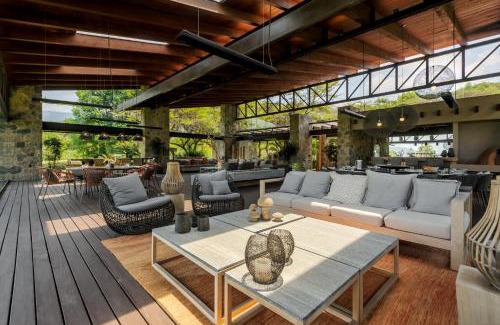 El Santuario Villa | El Salto, Luxury Ranch with Lake View