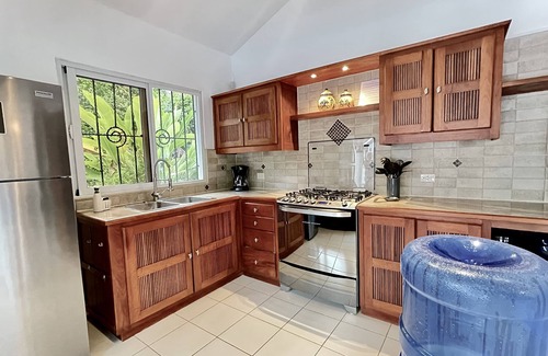 Las Terrenas Villa | El Secreto-charming, private villa walking distance to Las Ballenas beach & town