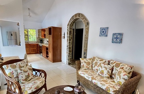 Las Terrenas Villa | El Secreto-charming, private villa walking distance to Las Ballenas beach & town