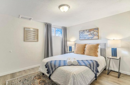 Broadmoor Apartment | El Sereno Bungalow Pet-Friendly Ivywild Flat