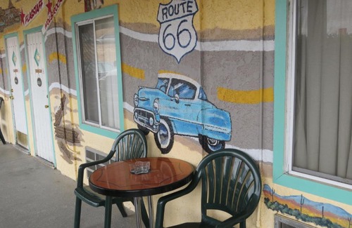 Kingman Hotel | El Trovatore Motel