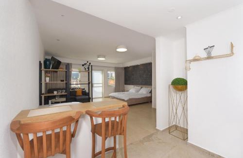 Had Nes Cabin | El viso verde luxury suites