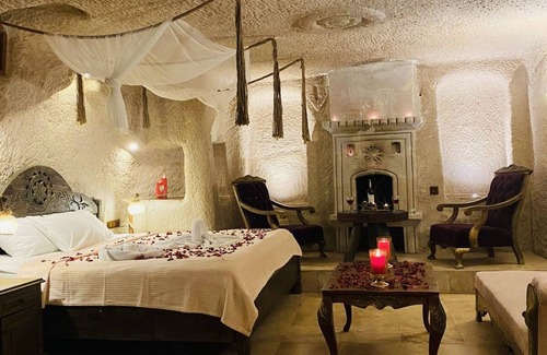 Ayvali Bed & Breakfast | Ela cave house