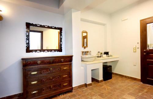 Rhodes Old Town Hotel | Elaia-Fos