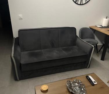 Aigaleo Apartment | Elaion guest house