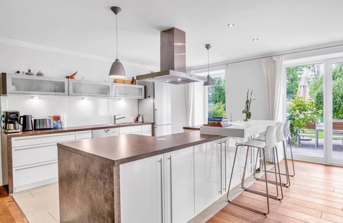 Drochtersen House | Elbdomizil by Interhome