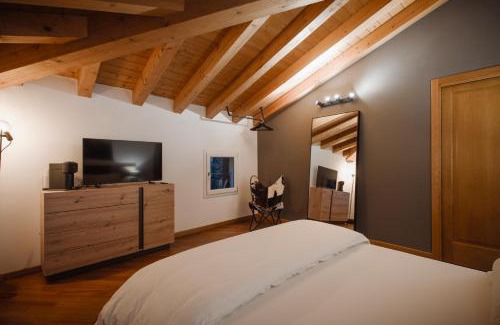 Liedolo House | ELBI Suites - Countryside Retreat
