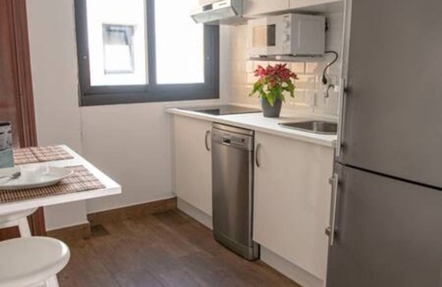 La Vera Apartment | Elegante y luminoso piso recién reformado