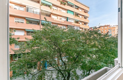 La Sagrada Familia Apartment | ELEGANCE : Apartment with 4 bedrooms and 2 bathrooms, fully equipped.