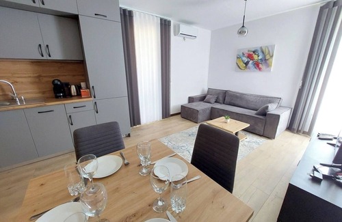 Varna Municipality Apartment | Elegance Estate - free parking