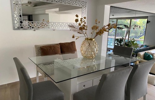 Colonia Cuauhtemoc Apartment | Elegancia urbana cerca del Angel de Independencia y Reforma centro