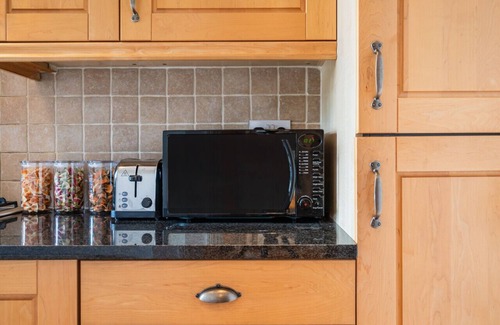 Soho Apartment | Elegant 1 Bedroom in Cambridge Circus