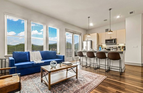 Ryan Place Apartment | Elegant 2 BD/2 BA Retreat Ideal for Comfort &Style