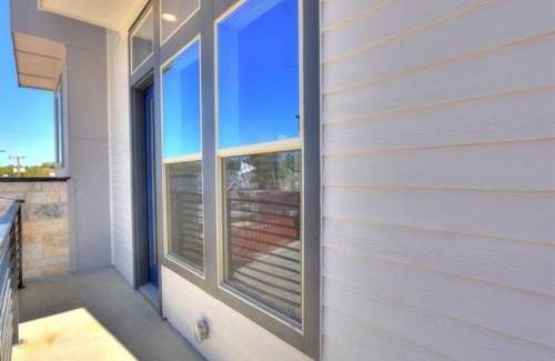 Tobin Hill House | Elegant 3 BED Home Walk To Riverwalk/Pearl/St Mary