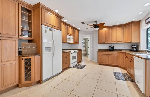 Charlotte Harbor House | 🥇 Elegant 3bd waterfront villa with a private pool and spa (CH863)