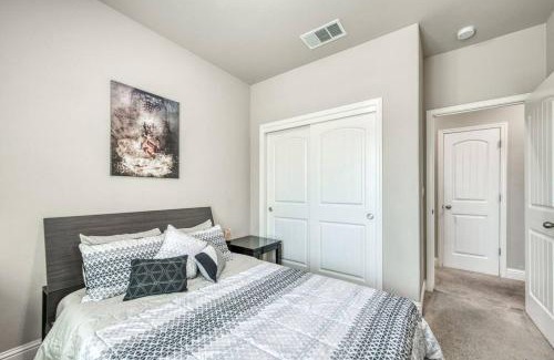 Roosevelt House | Elegant 3BR Home in Fresno
