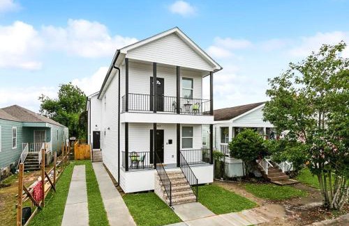 Saint Claude Apartment | Elegant 5-Bedroom NOLA Getaway