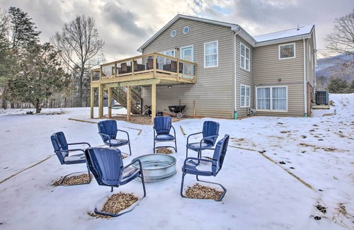 Afton House | Elegant Afton Getaway Near Trails & Vineyards