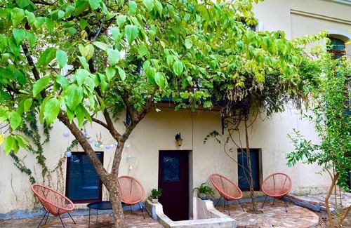 Telavi Apartment | Elegant and Cozy Appartement with Wifi and Garden in Heart of Charming Telavi