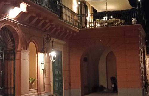 Piano di Sorrento Apartment | Elegant and cozy house inside historic villa with charm and history