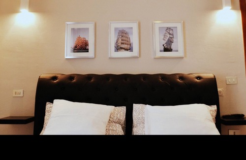 Alba Apartment | Elegant and new apartment 50 meters from the sea