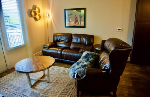 Frisco Apartment | Elegant and spacious 1 bedroom rental