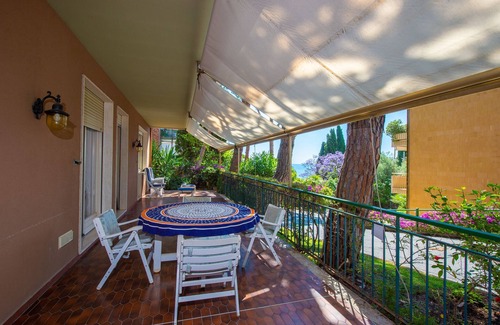 Sanremo Apartment | Elegant and spacious apartment with a view in San Remo