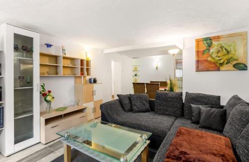 Grevesmuehlen Apartment | Elegant Apartment, Grevesmühlen, cleaning included