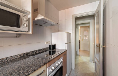 Hostafrancs Apartment | Elegant Apartment in Sants